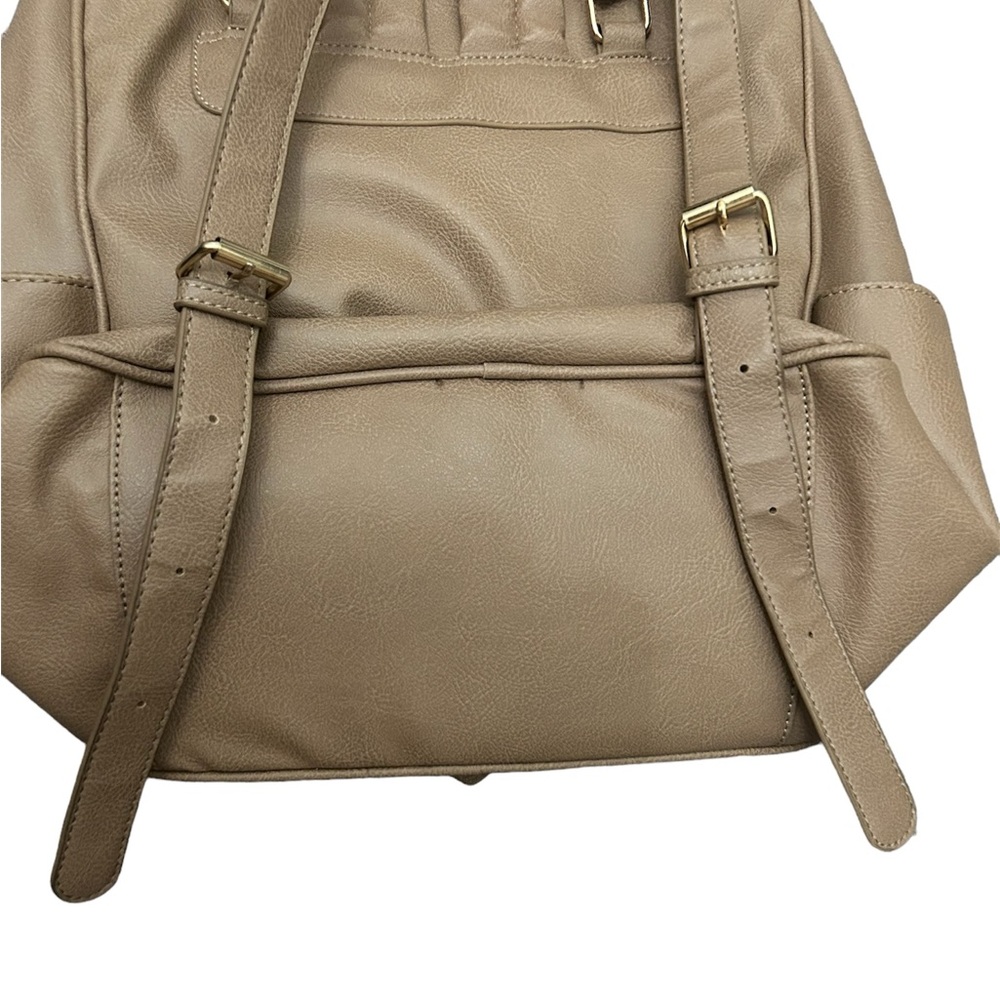 Underonesky - Brown Backpack - Picture 3 of 14
